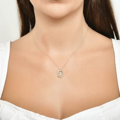 Taşlı Altın S Harf Kolye
